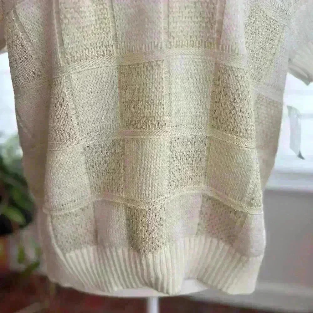 Bay Point Threads Vintage Cream and Gold Sweater w/button detail on back-Size L - Picture 8 of 9